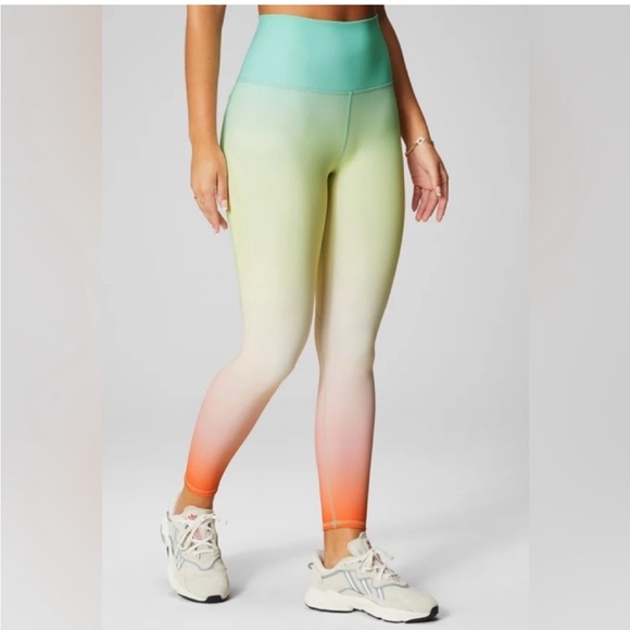 Fabletics Pants - Rare Fabletics “Ombre All Day” Leggings